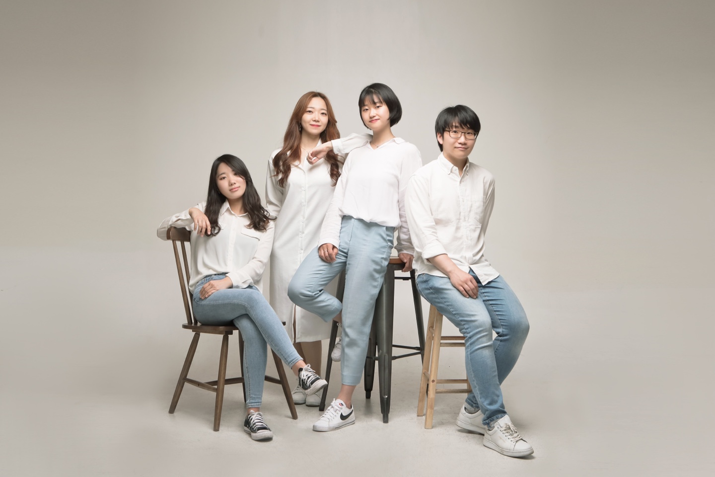 멜르 단체 프로필.jpg